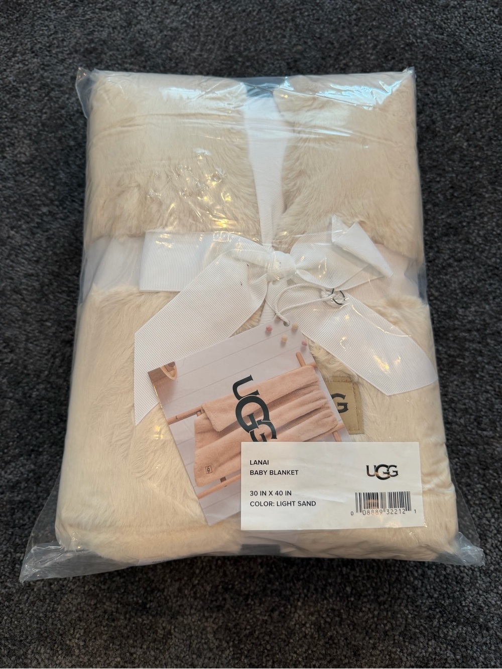 NEW UGG Lanai Faux Fur Baby Blanket in Light Sand